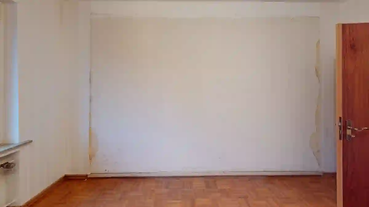 Schlafzimmer 3 vor der Sanierung in Bochum-Weitmar