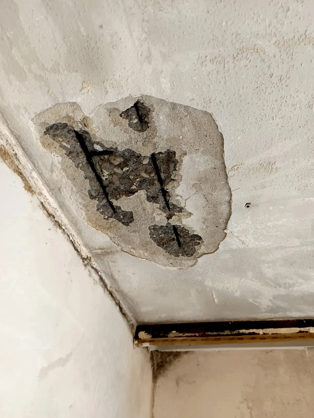 Decke nach der Sanierung in Dortmund-Huckarde