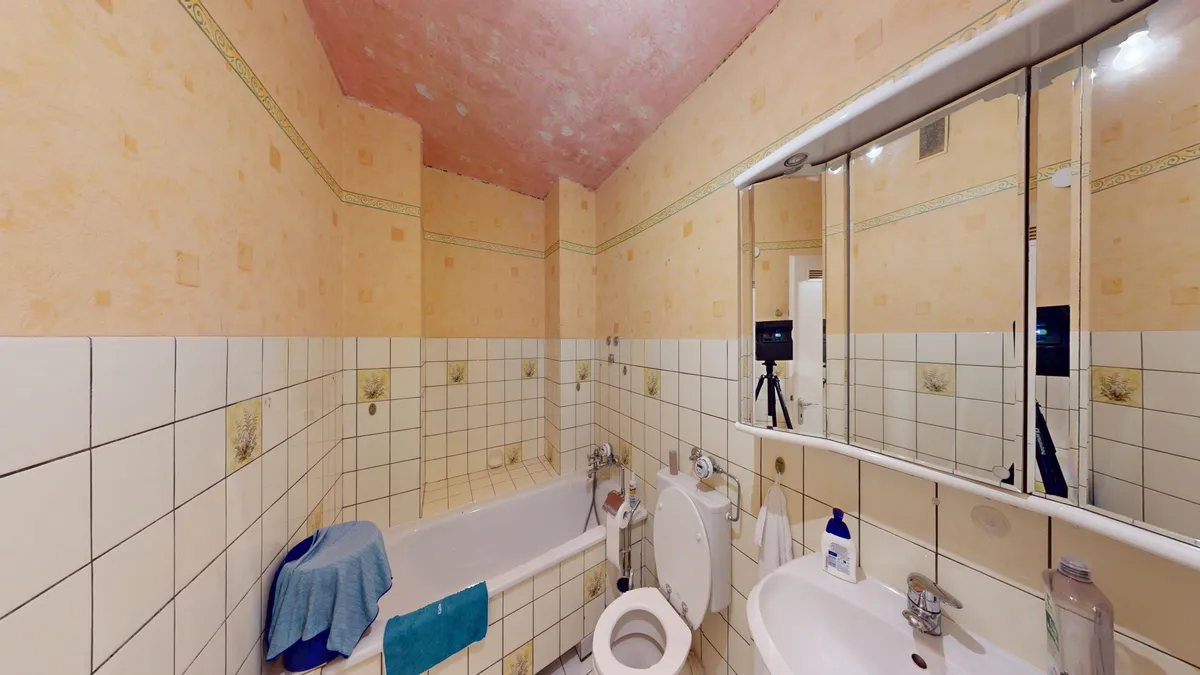 Bad vor der Sanierung in Dortmund-Hörde