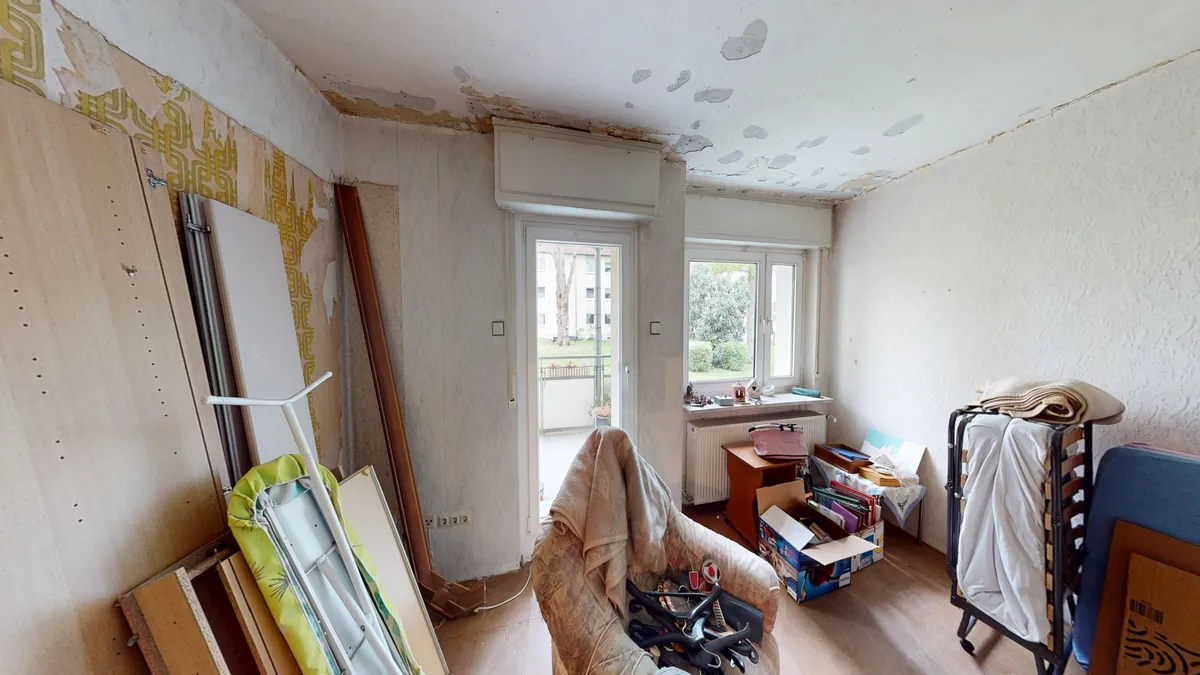 Wohnzimmer vor der Sanierung in Dortmund-Hörde