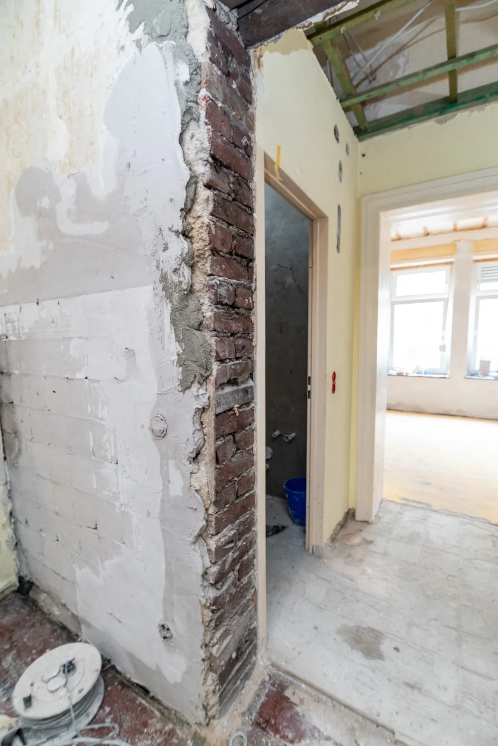 Trockenbau im Eigenheim: Wände, Decken und Vorwandkonstruktionen