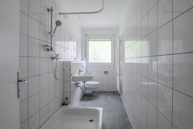 Badsanierung Kosten: Was kostet ein neues Bad wirklich?